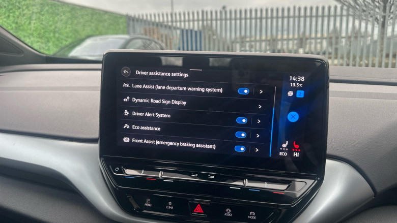 Volkswagen ID.4 109kW Life Pure 52kWh 5dr Auto Electric Estate